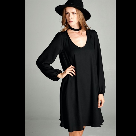 Function & Fringe Dresses & Skirts - 💔SOLD OUT💔Keyhole swing dress